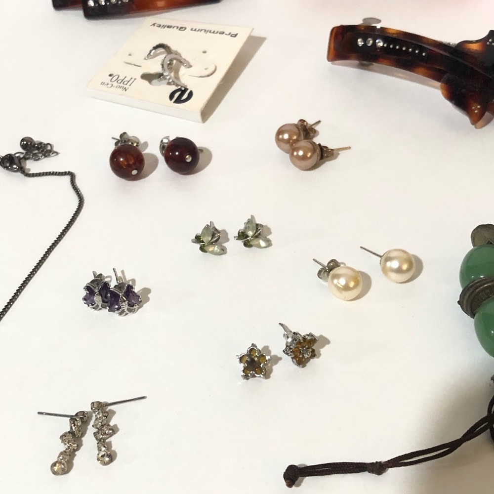 Jewelry Bundle - Picture 4 of 7